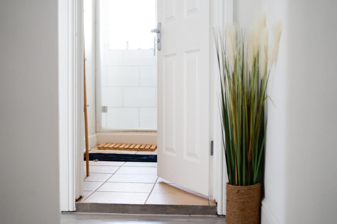 Brighton City Centre 2Br Apartment - Perfect For Contractors, Families & Groups - Free Parking & Walk To Beach Exterior foto